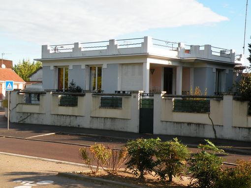  villa avec terrasse, avenue des Sapins